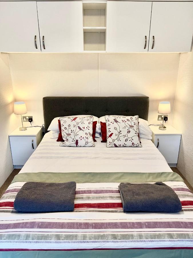 New Forest Hideaway- Self Catering Accommodation Newbridge  Экстерьер фото